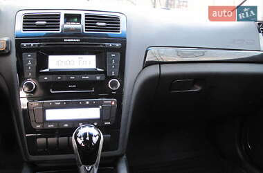 Седан Geely Emgrand 8 (EC8) 2014 в Киеве