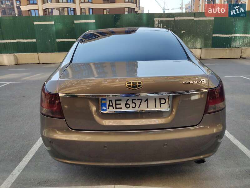 Седан Geely Emgrand 8 (EC8) 2014 в Киеве