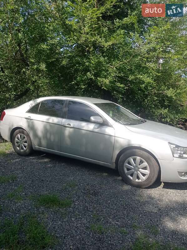 Седан Geely Emgrand 8 (EC8) 2014 в Кривом Роге