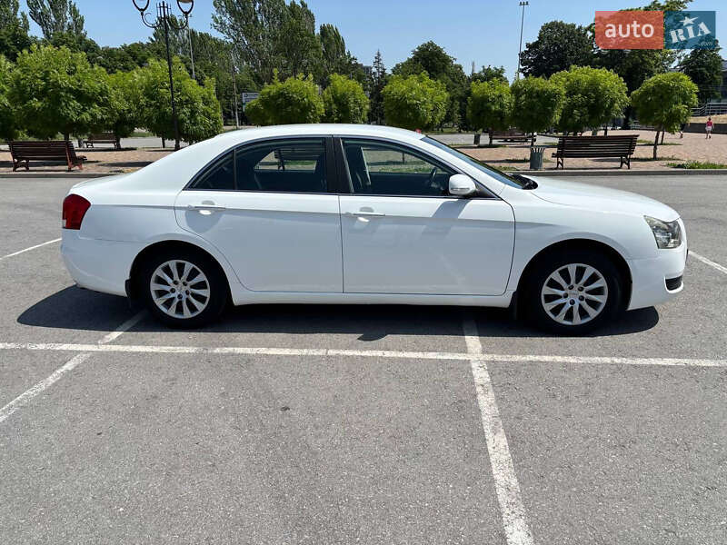 Седан Geely Emgrand 8 (EC8) 2014 в Запоріжжі