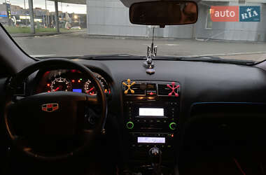 Седан Geely Emgrand 8 (EC8) 2014 в 