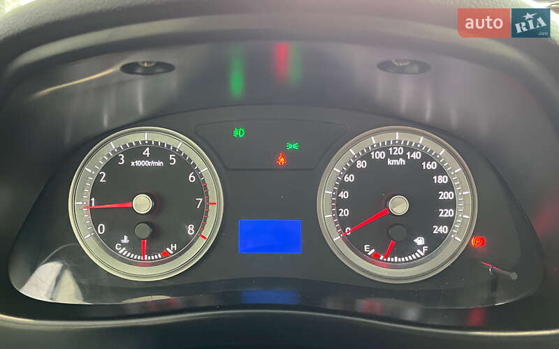 Седан Geely Emgrand 8 (EC8) 2013 в Шептицькому