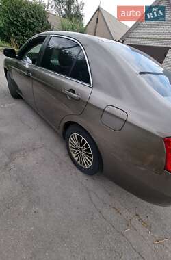 Седан Geely Emgrand 8 (EC8) 2013 в 