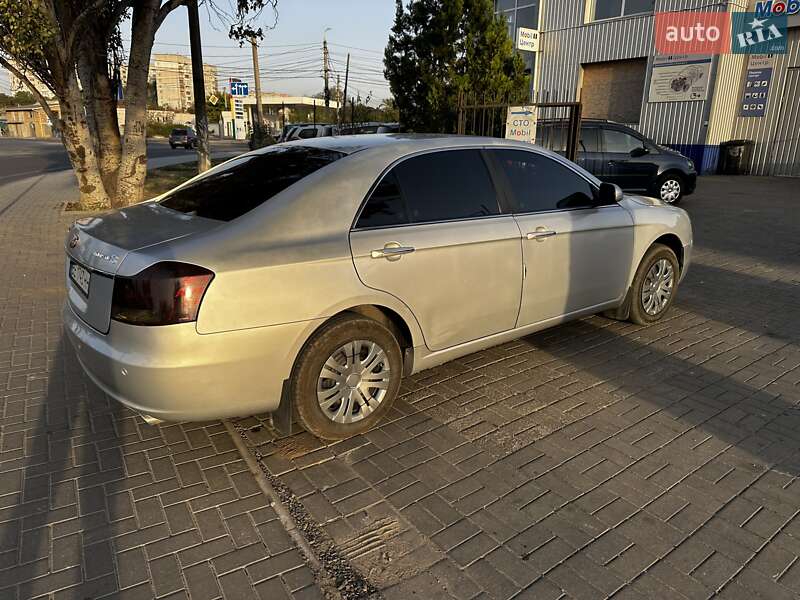 Седан Geely Emgrand 8 (EC8) 2013 в Врадиевке фото 5 Седан Geely Emgrand 8 (EC8) 2013 в Врадиевке