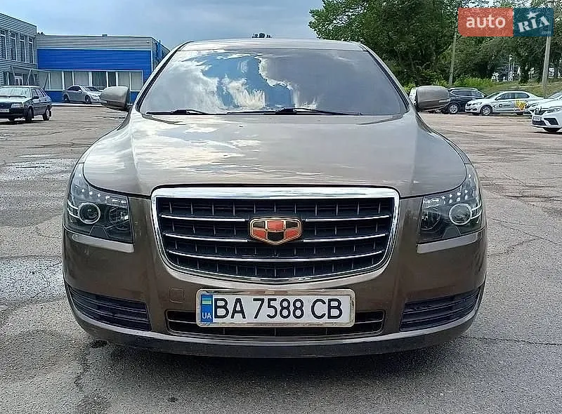 Geely Emgrand 2013