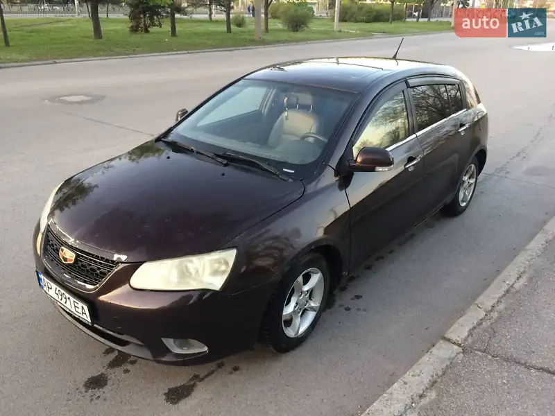 Хэтчбек Geely Emgrand EC7-RV 2011 в 