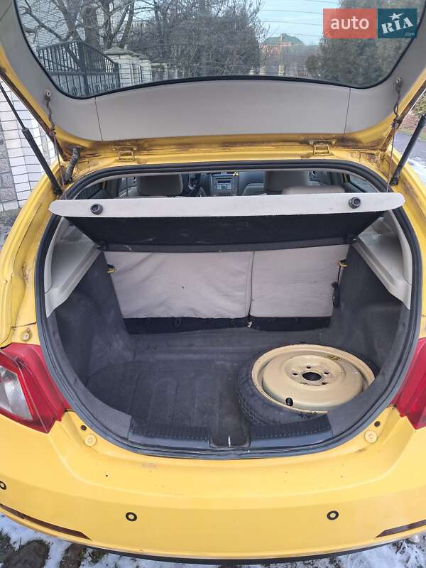 Хетчбек Geely Emgrand EC7-RV 2011 в Вінниці