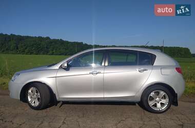 Хетчбек Geely Emgrand EC7-RV 2012 в 