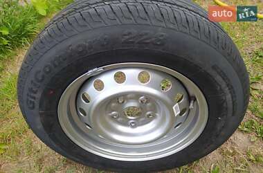 Хетчбек Geely Emgrand EC7-RV 2012 в 