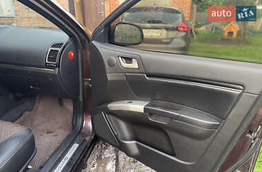 Хетчбек Geely Emgrand EC7-RV 2012 в 