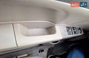 Хэтчбек Geely Emgrand EC7-RV 2012 в 