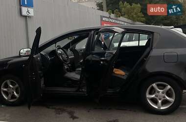 Хэтчбек Geely Emgrand EC7-RV 2014 в 