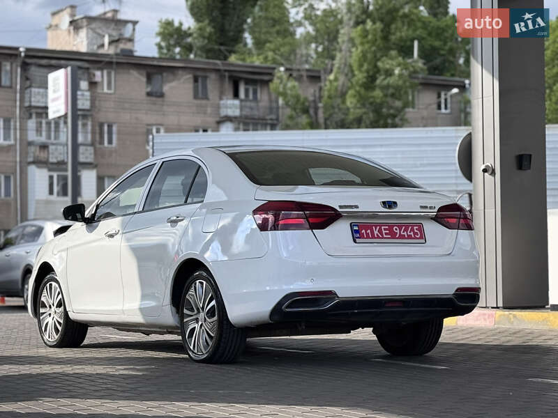 Седан Geely Emgrand EV350 2018 в Одессе