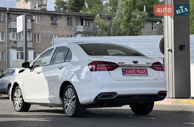 Седан Geely Emgrand EV350 2018 в 