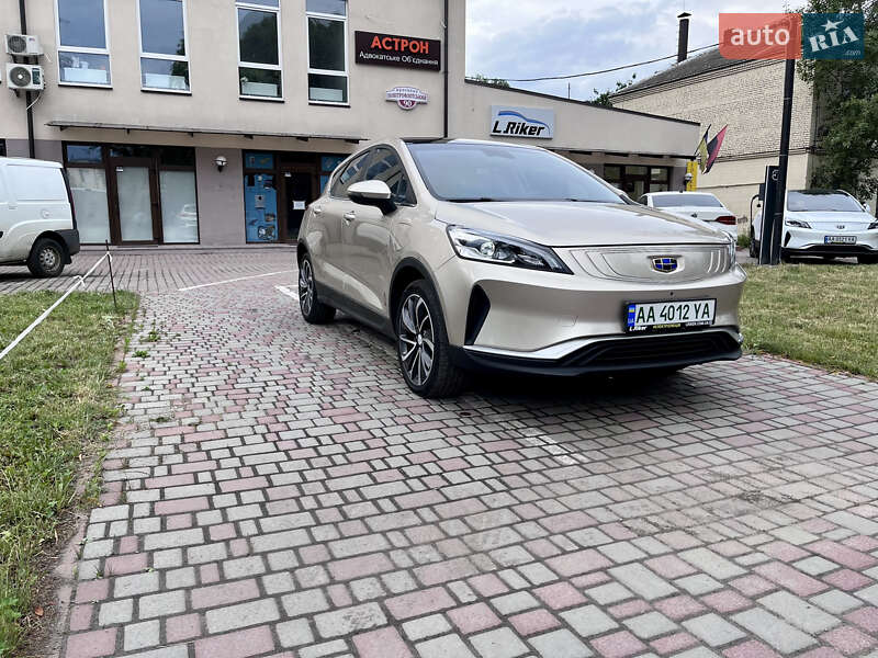 Внедорожник / Кроссовер Geely Emgrand GSE 2018 в 