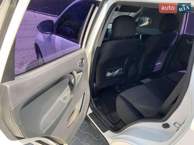 Внедорожник / Кроссовер Geely Emgrand X7 2014 в Иршаве