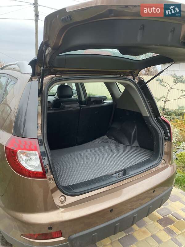 Внедорожник / Кроссовер Geely Emgrand X7 2013 в Киеве