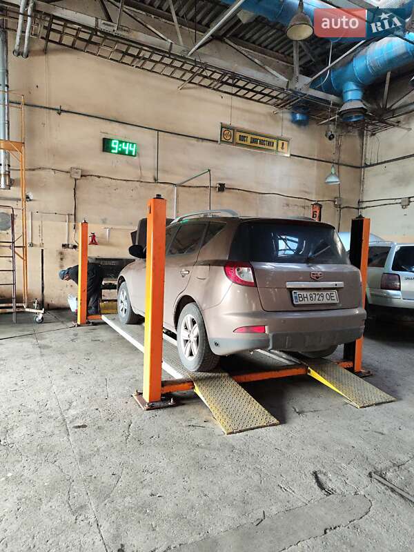 Позашляховик / Кросовер Geely Emgrand X7 2013 в Кривому Розі