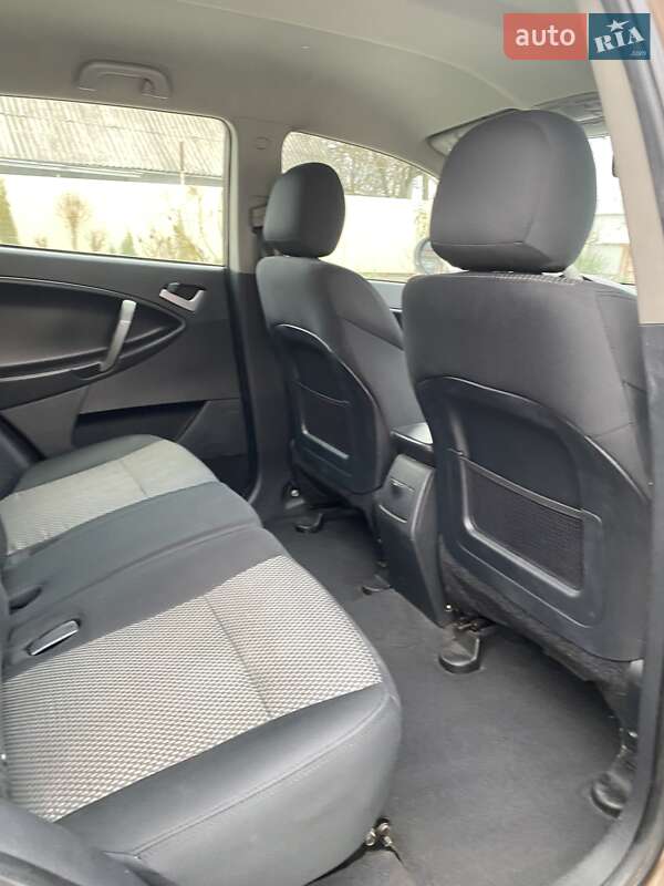 Внедорожник / Кроссовер Geely Emgrand X7 2013 в Киеве