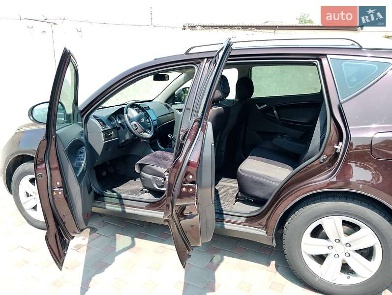 Внедорожник / Кроссовер Geely Emgrand X7 2013 в Запорожье