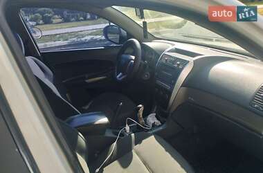 Позашляховик / Кросовер Geely Emgrand X7 2013 в 