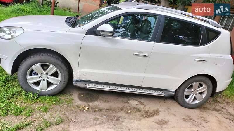 Внедорожник / Кроссовер Geely Emgrand X7 2014 в 