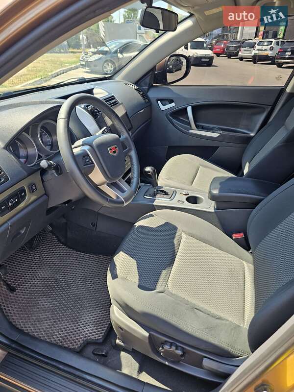 Внедорожник / Кроссовер Geely Emgrand X7 2014 в Днепре