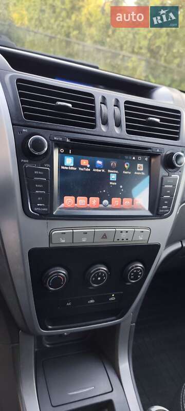Внедорожник / Кроссовер Geely Emgrand X7 2015 в Луцке