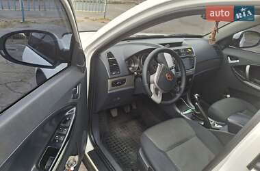 Позашляховик / Кросовер Geely Emgrand X7 2014 в 