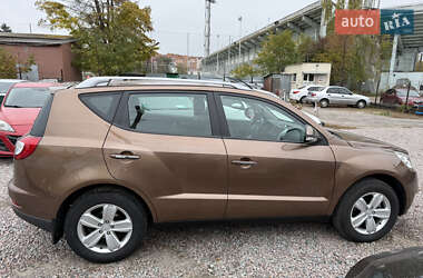 Позашляховик / Кросовер Geely Emgrand X7 2013 в 