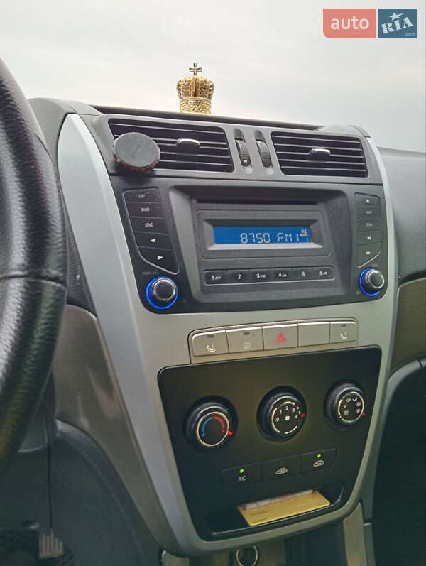 Позашляховик / Кросовер Geely Emgrand X7 2014 в Дніпрі