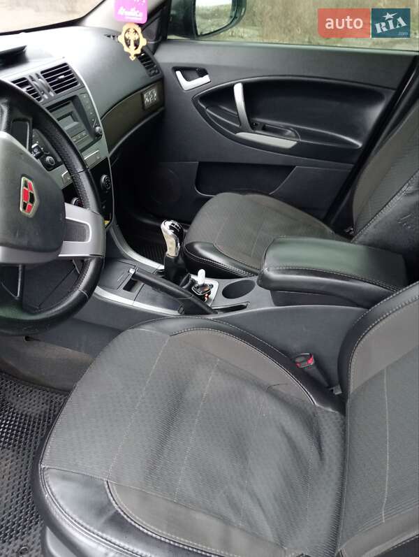 Позашляховик / Кросовер Geely Emgrand X7 2014 в Дніпрі