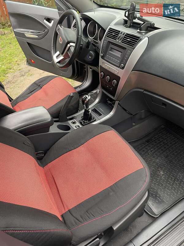 Внедорожник / Кроссовер Geely Emgrand X7 2013 в Косове фото 9 Внедорожник / Кроссовер Geely Emgrand X7 2013 в Косове