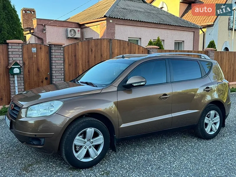 Geely Emgrand X7 2013