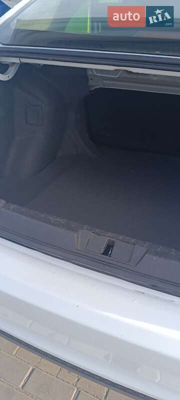 Седан Geely Emgrand 2017 в Николаеве