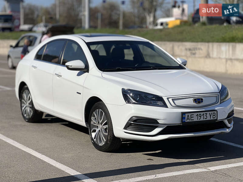 Седан Geely Emgrand 2018 в 