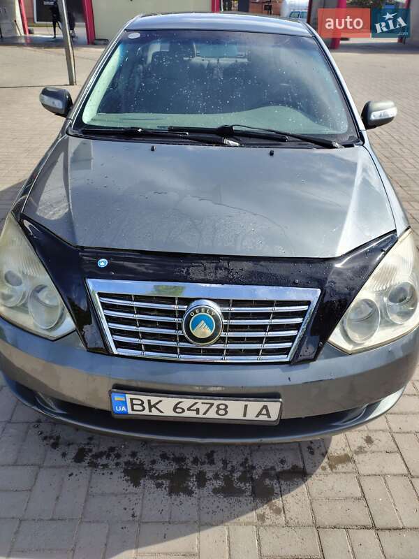 Седан Geely FC 2008 в Дубні