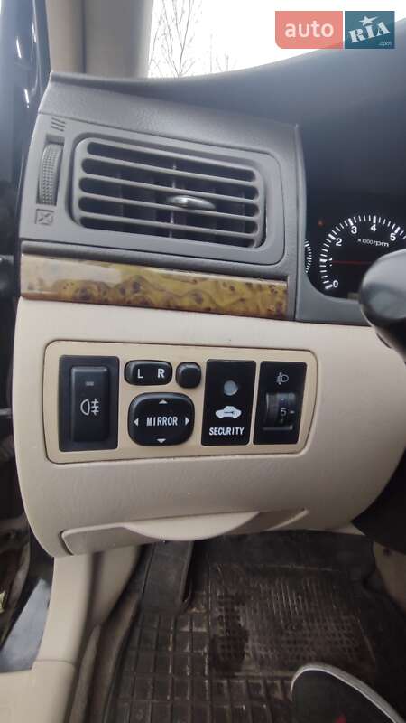 Седан Geely FC 2008 в Каневі