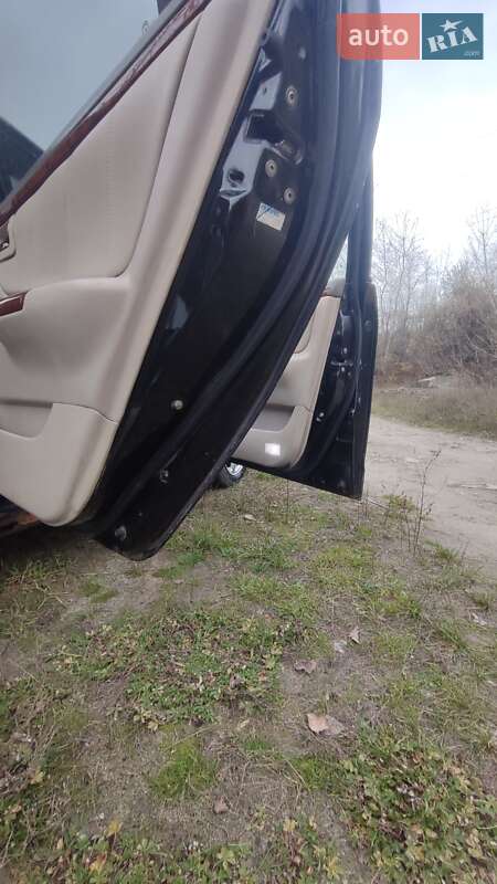 Седан Geely FC 2008 в Каневі