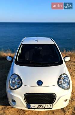 Хэтчбек Geely GC2 2013 в 