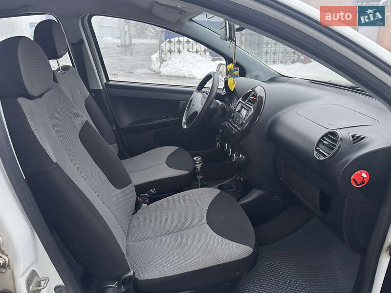 Хэтчбек Geely GC2 2013 в Лубнах