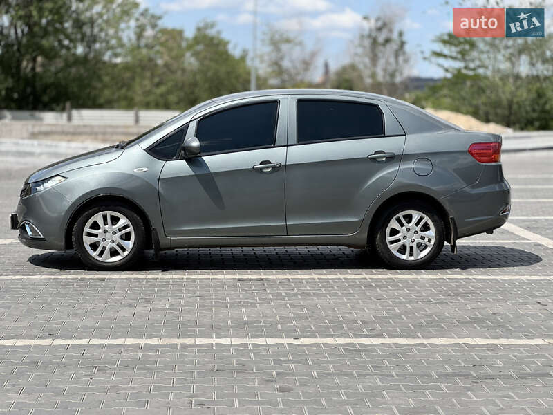 Седан Geely GC5 2015 в Кривом Роге