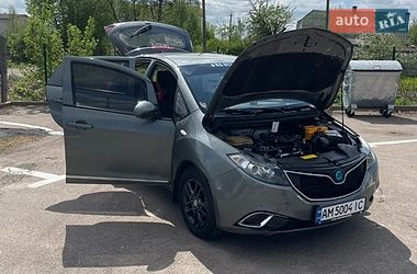 Хэтчбек Geely GC5 2015 в Коростене