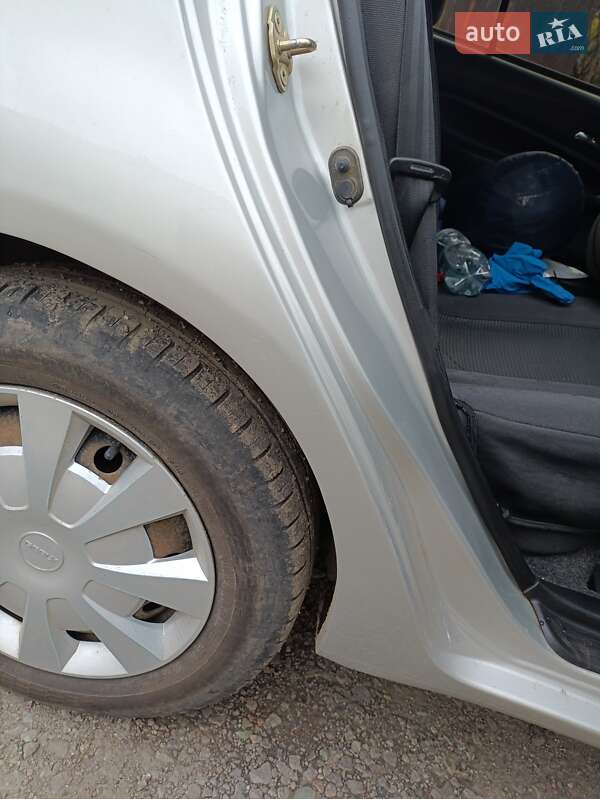 Седан Geely GC6 2014 в Магдалинівці