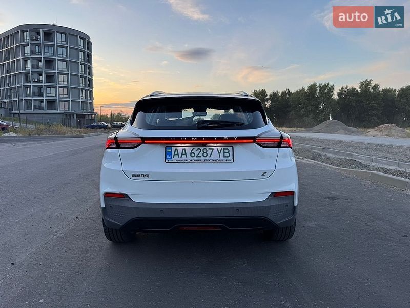 Внедорожник / Кроссовер Geely Geometry C 2022 в Черкассах