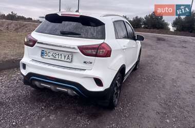 Позашляховик / Кросовер Geely Geometry EX3 2018 в 
