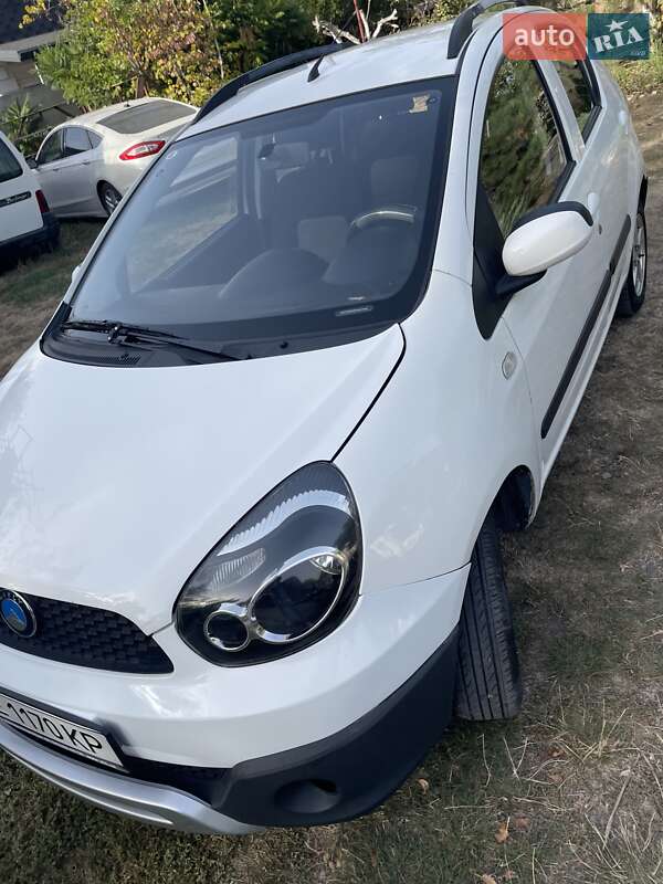 Хетчбек Geely GХ2 2013 в Дніпрі фото 5 Хетчбек Geely GХ2 2013 в Дніпрі