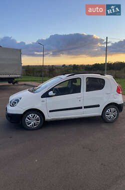 Хэтчбек Geely GХ2 2014 в 