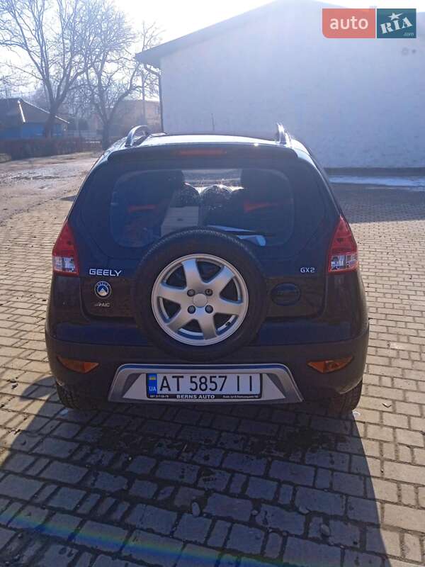 Хэтчбек Geely GХ2 2013 в Косове фото 20 Хэтчбек Geely GХ2 2013 в Косове