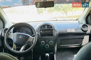 Хэтчбек Geely GХ2 2015 в 